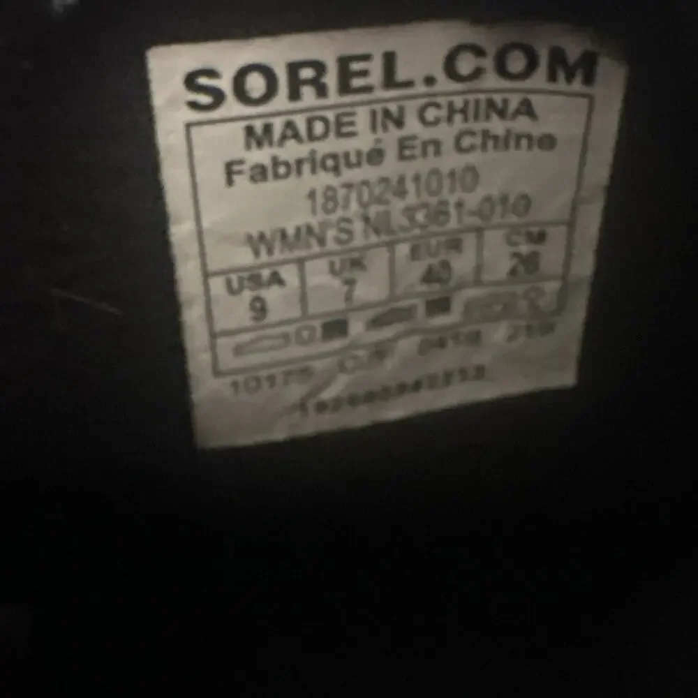 Sorel Wedge Boots Womens 9‎ Black Gray Suede Shearling Lace Up Winter Lug Sole